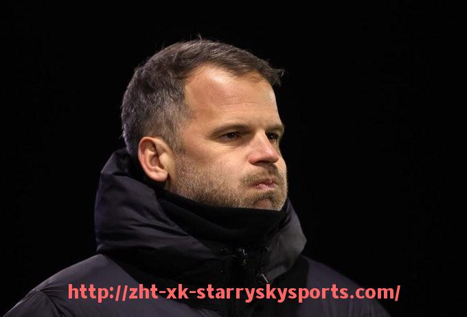 星空体育-德甲联赛中的比赛球队名单及赛季重点对决回顾